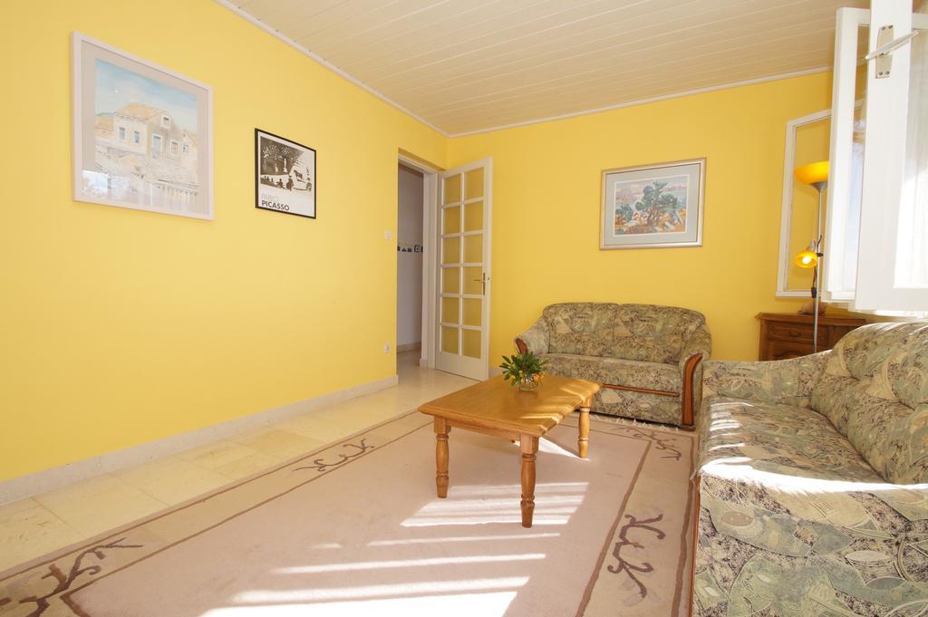 Apartments Bisko Prizba Zimmer foto